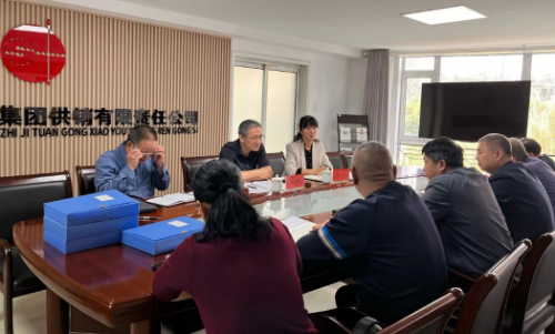 常山集團(tuán)黨委副書記、副董事長(zhǎng)、總經(jīng)理?xiàng)钊饎値ш?duì)赴供銷公司督導(dǎo)調(diào)研