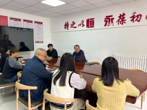 常山集團黨委副書記、副董事長、總經(jīng)理楊瑞剛赴恒永公司調(diào)研并召開座談會